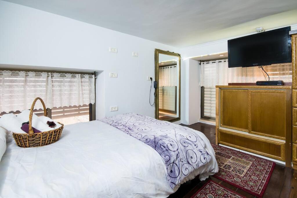 Ahuzat Shaul - Apartment Hadera Bagian luar foto