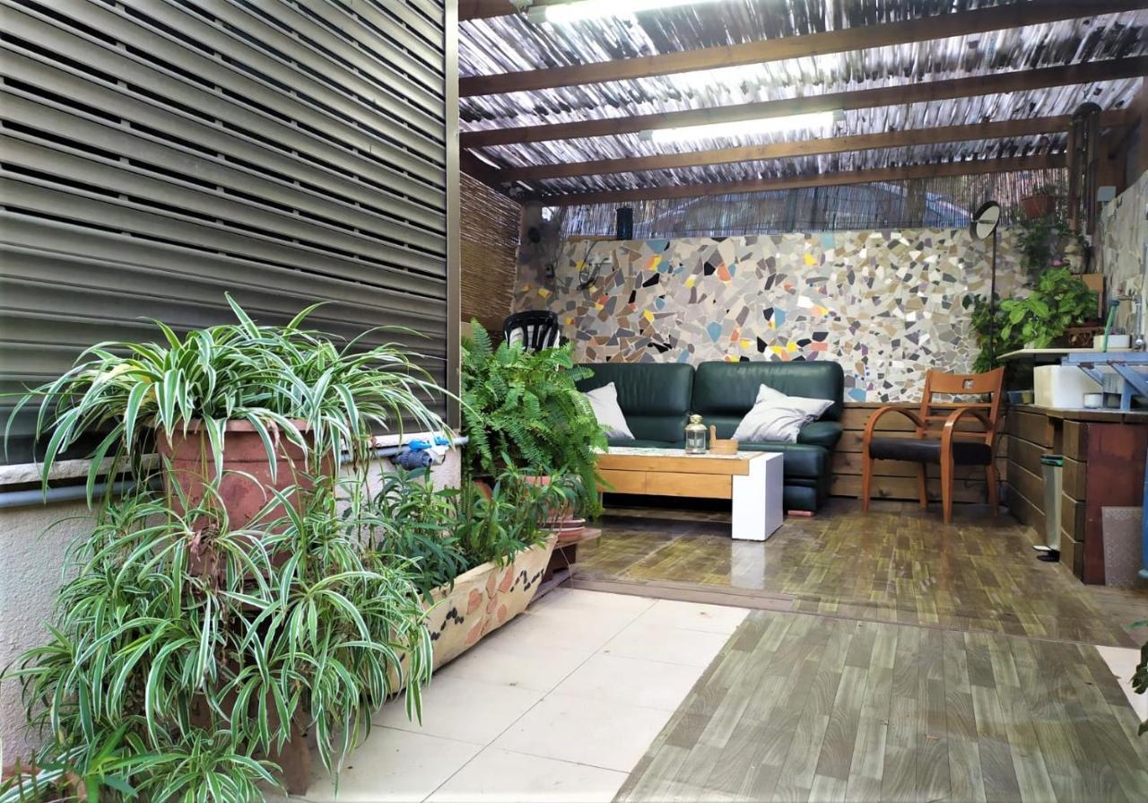 Ahuzat Shaul - Apartment Hadera Bagian luar foto